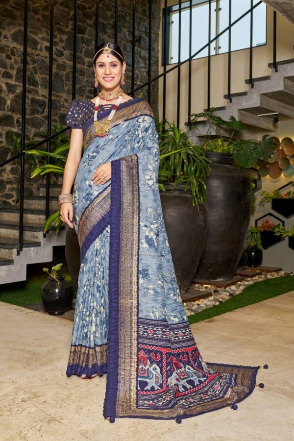 Foil Crush Patola Saree - Image 9