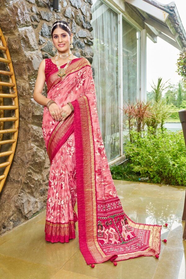 Foil Crush Patola Saree - Image 10