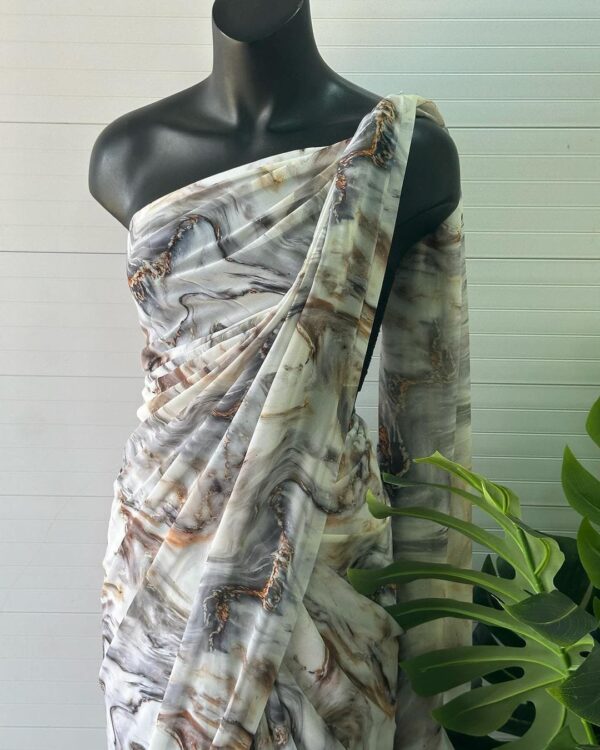 Beautiful Georgette Saree