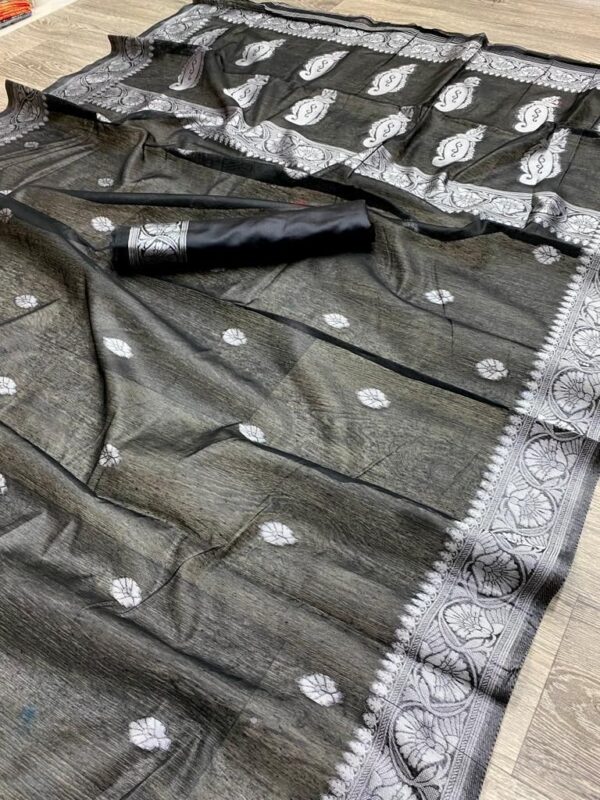 Soft Linen Saree - Image 5