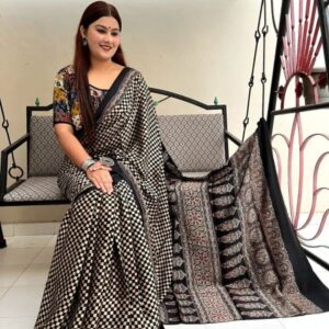 Digital Print Muslin fabric Saree With very soft in texture