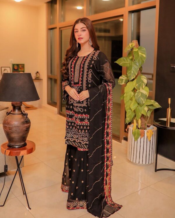 New Kurti-ShararaSet - Image 4