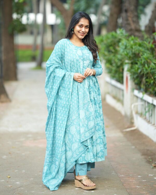 Floral Handblock Printed Anarkali Kurta - Image 7