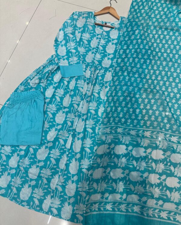 Floral Handblock Printed Anarkali Kurta - Image 4