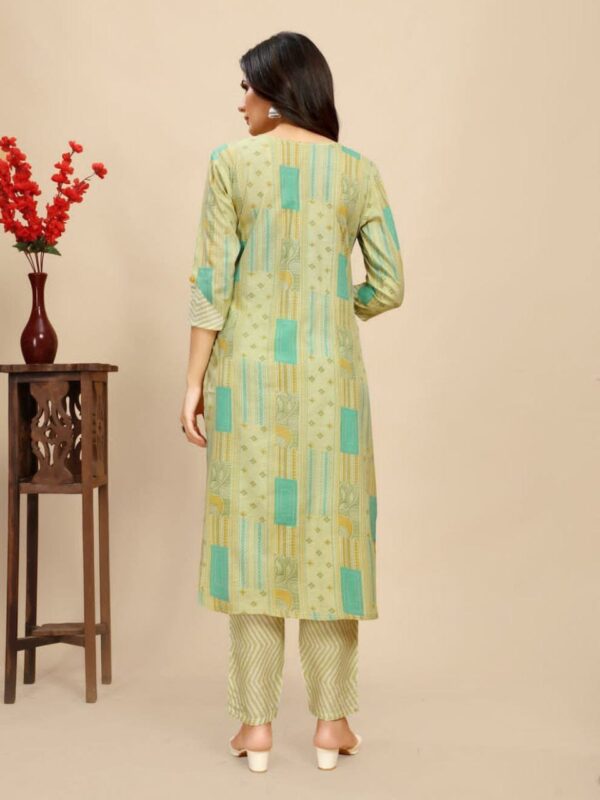 Cotton Floral Block Printed Kurti Pair - Image 2
