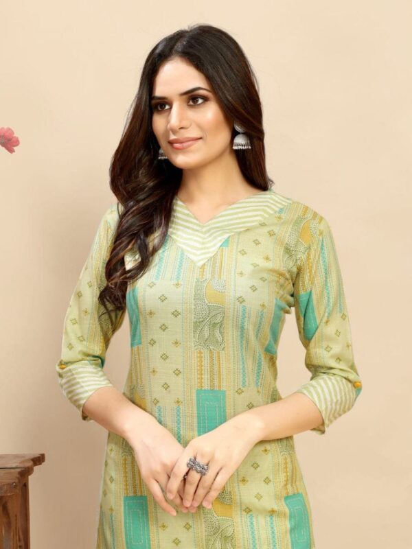 Cotton Floral Block Printed Kurti Pair - Image 3
