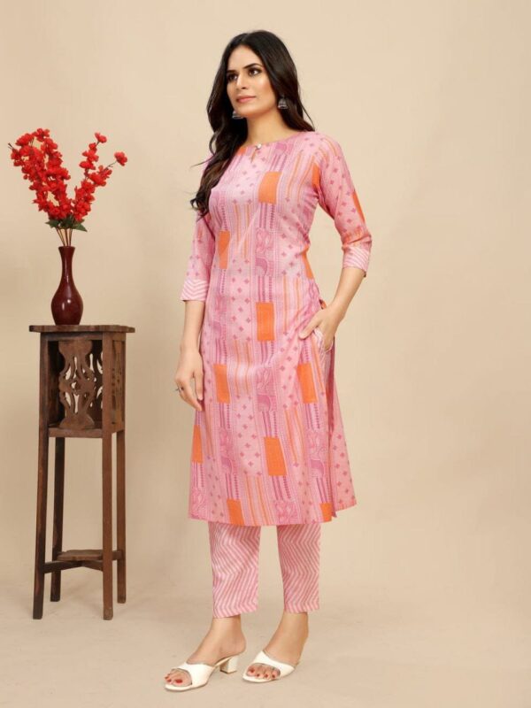 Cotton Floral Block Printed Kurti Pair - Image 4