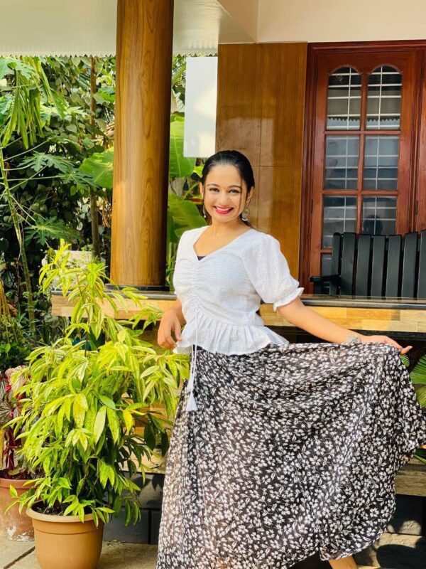 Stylesh Skirt Top Set