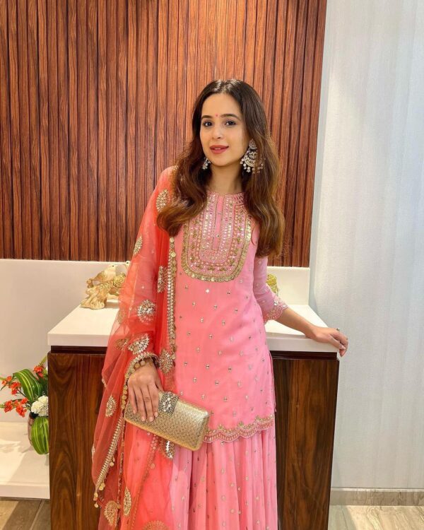 Kurti Sharara Set - Image 3