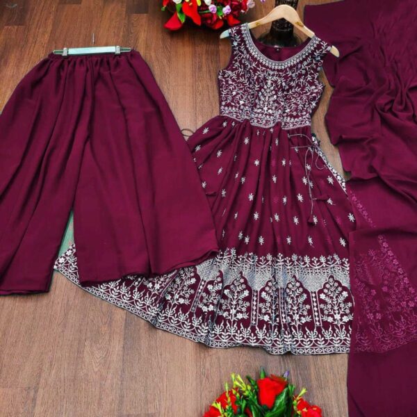 Naira Cut Peturn Gown With Embriodry Work - Image 2