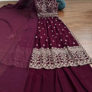 Naira Cut Peturn Gown With Embriodry Work
