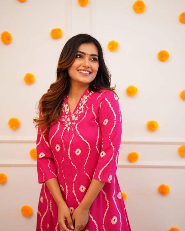 Rayon Kurta pant sets with beautiful neck Embroidery - Image 2