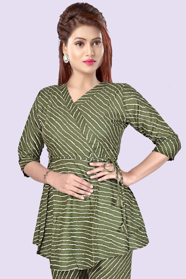 Heavy Soft Reyon With Lehriya Print Cored Set - Image 3