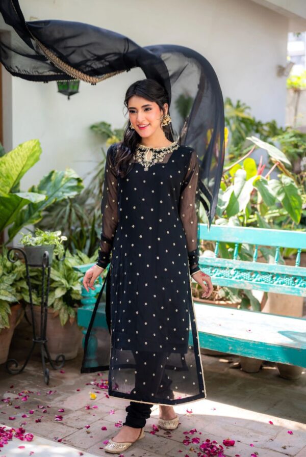 Heavy Georgette Kurti Pant Set - Image 4