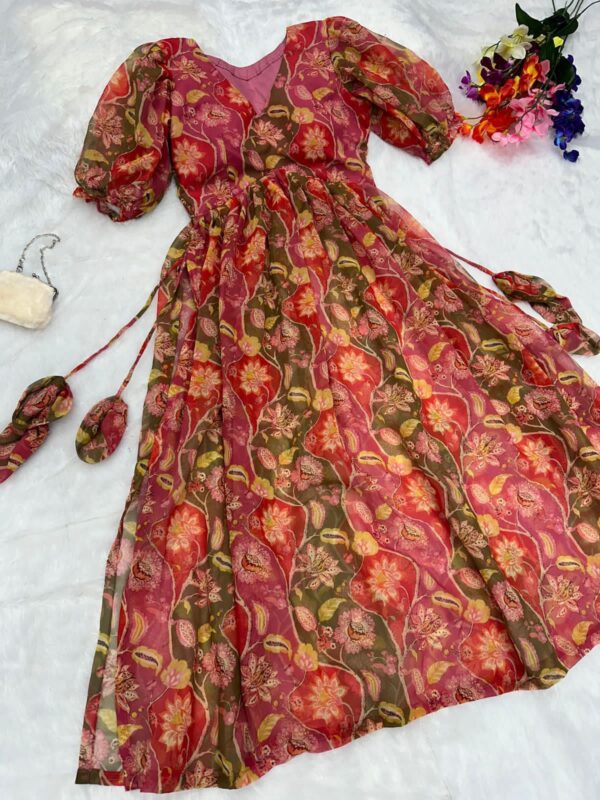 Georgette Fabric Nyracut Kurties With Digital Print
