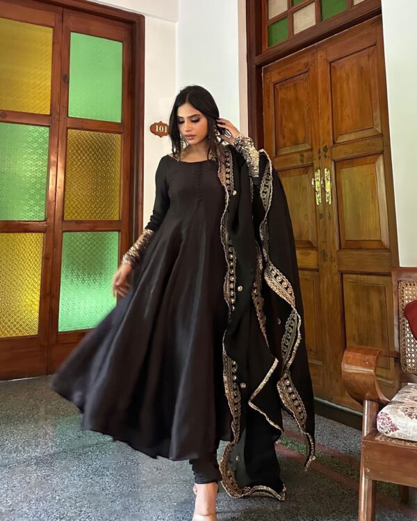 Heavy Georgette Fully Stitched Umbrella Flair Gown