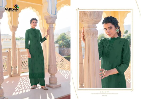 Heavy Fox Gorgert Kurti With Pent