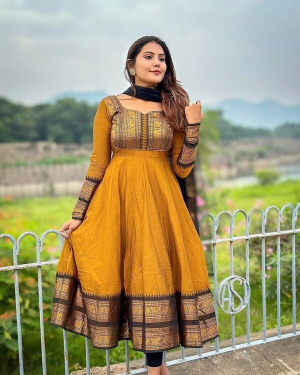 Vichitra Silk Kurti - Image 2